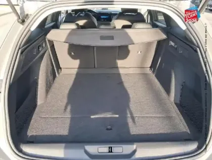 Photo 13 Peugeot 308  SW PHEV 180ch Allure e-EAT8