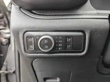 Photo 8 Ford Explorer Gén. III Ph1 ST-Line 5