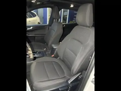 Photo 11 Ford Kuga  2.5 Duratec 190ch FHEV ST-Line BVA