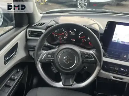 Photo 6 Suzuki Swift  1.2 Hybrid 83ch Privilège