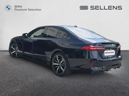 Photo 34 BMW Serie 5 Série 5 530e 299ch M Sport xDrive