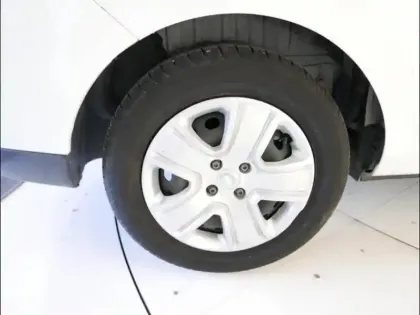 Photo 7 Dacia Lodgy  1.3 TCe 100ch FAP Essentiel 7 places E6D-Full