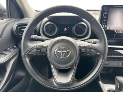 Photo 13 Toyota Yaris  Cross 116h Dynamic Business + Programme Beyond Zero Academy MY22