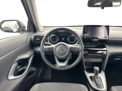 Photo 14 Toyota Yaris  Cross 116h Dynamic Business + Programme Beyond Zero Academy MY22