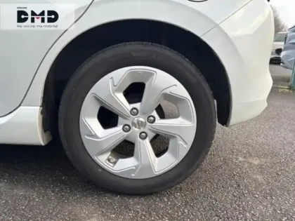 Photo 12 Suzuki Swift  1.2 Hybrid 83ch Privilège Auto