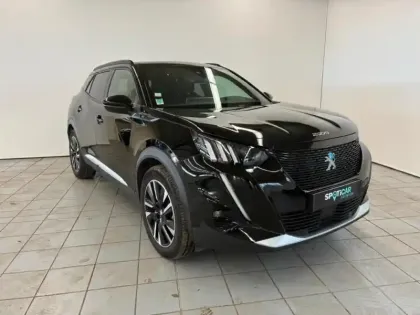 Photo 10 Peugeot 2008  e- 136ch GT