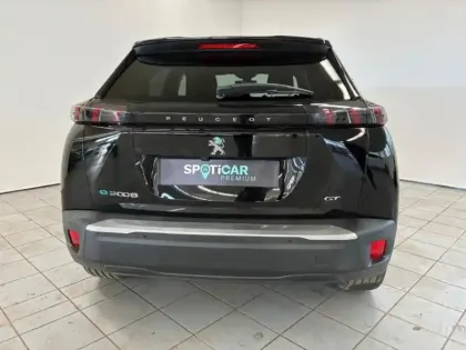 Photo 9 Peugeot 2008  e- 136ch GT