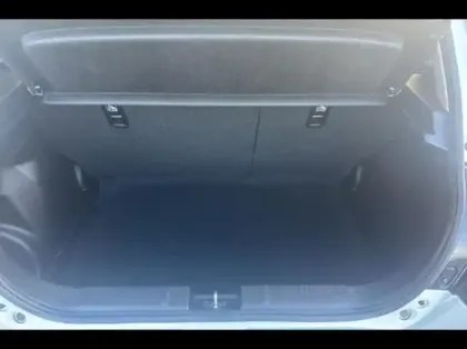 Photo 8 Suzuki Swift  1.2 Hybrid 83ch Pack Privilège Auto