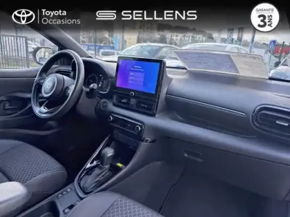 Photo 7 Toyota Yaris  116h Collection 5p MC24