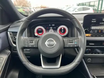 Photo 14 Nissan Qashqai  1.3 Mild Hybrid 140ch Tekna