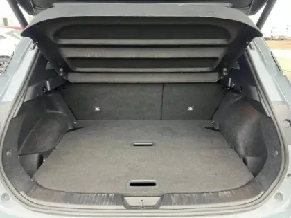 Photo 12 Nissan Qashqai  1.3 Mild Hybrid 140ch Tekna