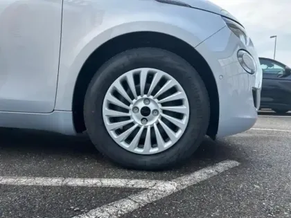 Photo 10 Fiat 500  e 118ch Pack Confort MY24