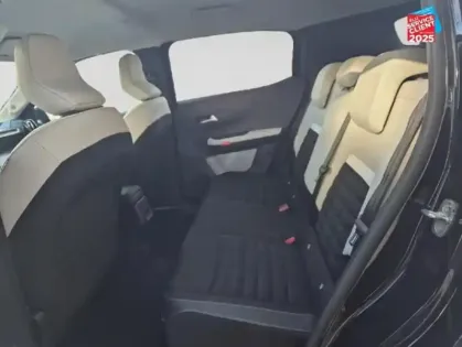 Photo 10 Citroën C3 Aircross  1.2 Hybride 145ch MAX