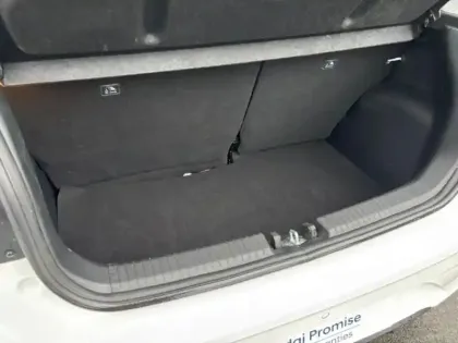 Photo 6 Hyundai I10  1.0 63ch ECO Intuitive