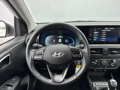 Photo 10 Hyundai I10  1.0 63ch ECO Intuitive