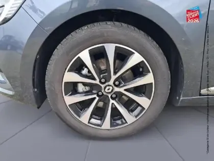 Photo 9 Renault Clio  1.6 E-Tech hybride 140ch Intens -21N