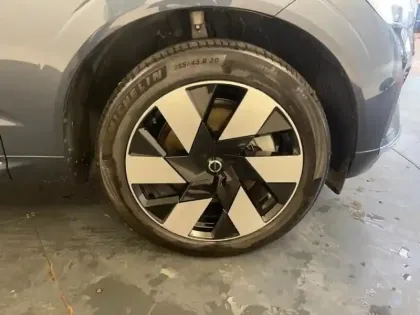 Photo 25 Volvo Xc60  T6 Hybride Rechargeable 253 + 145ch Ultra Style Chrome Geartronic 8 AWD