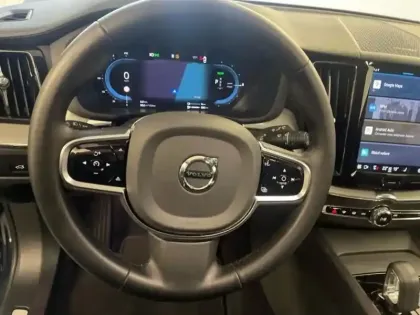 Photo 13 Volvo Xc60  T6 Hybride Rechargeable 253 + 145ch Ultra Style Chrome Geartronic 8 AWD