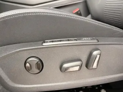 Photo 13 Ford Capri  286ch Extended Range 77kWh Pack Premium RWD