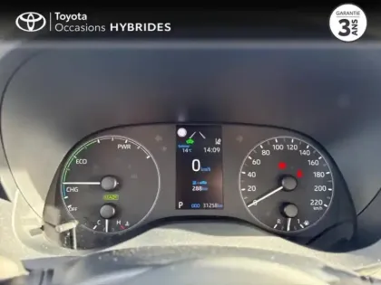 Photo 13 Toyota Yaris  116h Dynamic 5p MC24