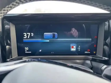 Photo 25 Ford Transit Courier  Electrique 100 kW 136ch Limited