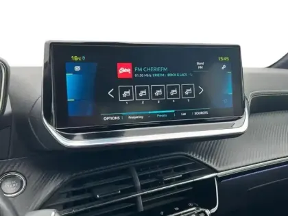 Photo 12 Peugeot 208  e- 136ch GT