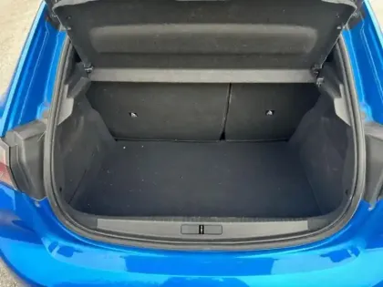 Photo 8 Peugeot 208  e- 136ch GT