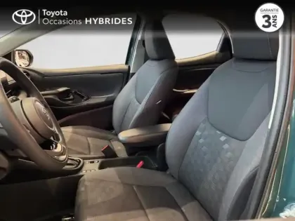 Photo 10 Toyota Yaris  116h Design 5p MY25