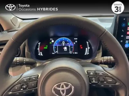 Photo 12 Toyota Yaris  116h Design 5p MY25