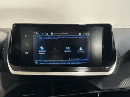 Photo 12 Peugeot 2008  1.2 PureTech 130ch S&S Active EAT8