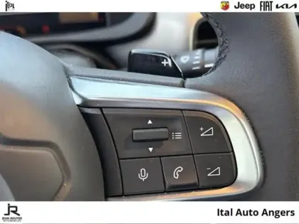 Photo 12 Jeep Avenger  1.2 Turbo T3 100ch MHEV Altitude BVR6 eHybrid