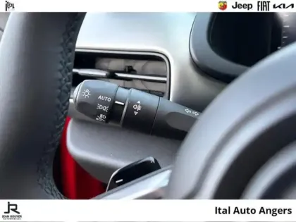 Photo 13 Jeep Avenger  1.2 Turbo T3 100ch MHEV Altitude BVR6 eHybrid