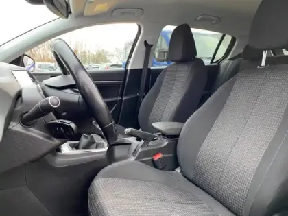 Photo 8 Peugeot 308  1.2 PureTech 110ch E6.3 S&S Allure