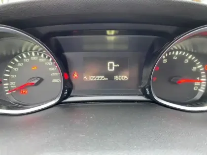 Photo 11 Peugeot 308  1.2 PureTech 110ch E6.3 S&S Allure