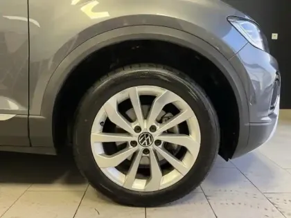 Photo 11 Volkswagen T-roc  1.5 TSI EVO 150ch Style DSG7
