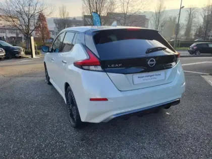 Photo 13 Nissan Leaf  150ch 40kWh N-Connecta 22