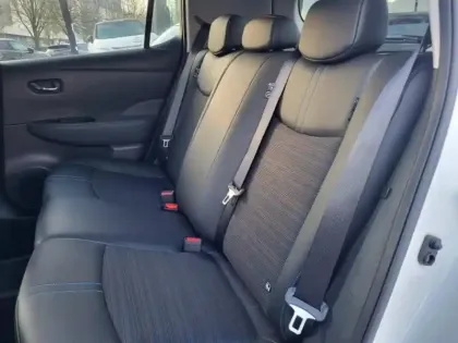 Photo 5 Nissan Leaf  150ch 40kWh N-Connecta 22