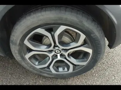 Photo 12 Renault Captur  1.3 TCe 140ch FAP Intens EDC -21