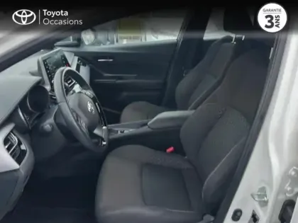 Photo 10 Toyota C-HR  1.8 Hybride 122ch Dynamic Ultimate E-CVT