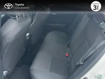 Photo 11 Toyota C-HR  1.8 Hybride 122ch Dynamic Ultimate E-CVT