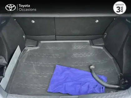 Photo 9 Toyota C-HR  1.8 Hybride 122ch Dynamic Ultimate E-CVT