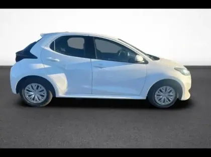 Photo 6 Toyota Yaris  116h Dynamic 5p MY22