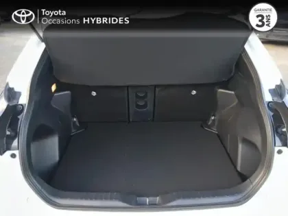 Photo 9 Toyota Yaris  Cross 116h Design MY22 PACK CARGO