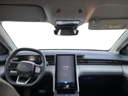 Photo 11 Ford Explorer  286ch Extended Range 77kWh Pack Premium RWD