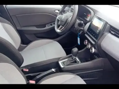 Photo 14 Renault Clio  1.6 E-Tech 145ch full hybrid Evolution - 25