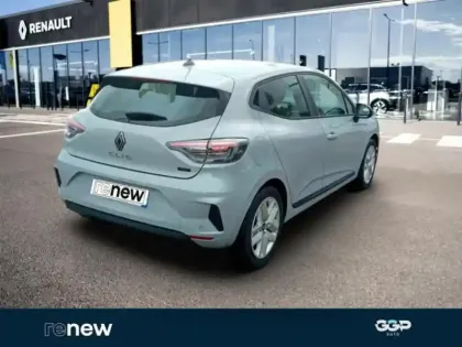 Photo 5 Renault Clio  1.6 E-Tech 145ch full hybrid Evolution - 25