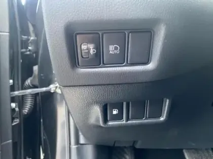 Photo 14 Toyota C-HR  122h Edition 2WD E-CVT MY22