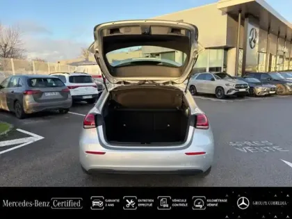 Photo 7 Mercedes Classe A  180 136ch Style Line 7G-DCT