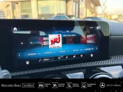 Photo 12 Mercedes Classe A  180 136ch Style Line 7G-DCT