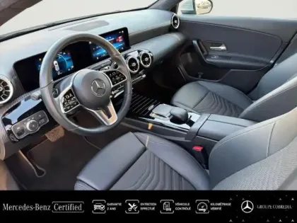 Photo 9 Mercedes Classe A  180 136ch Style Line 7G-DCT